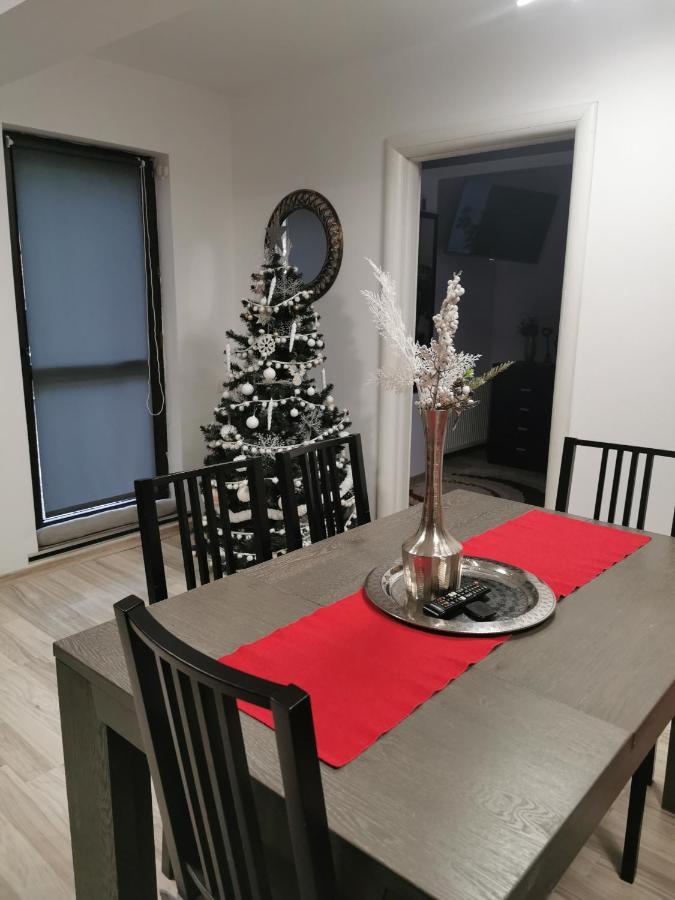 Apartament Kalinderu K2 Буштені Екстер'єр фото
