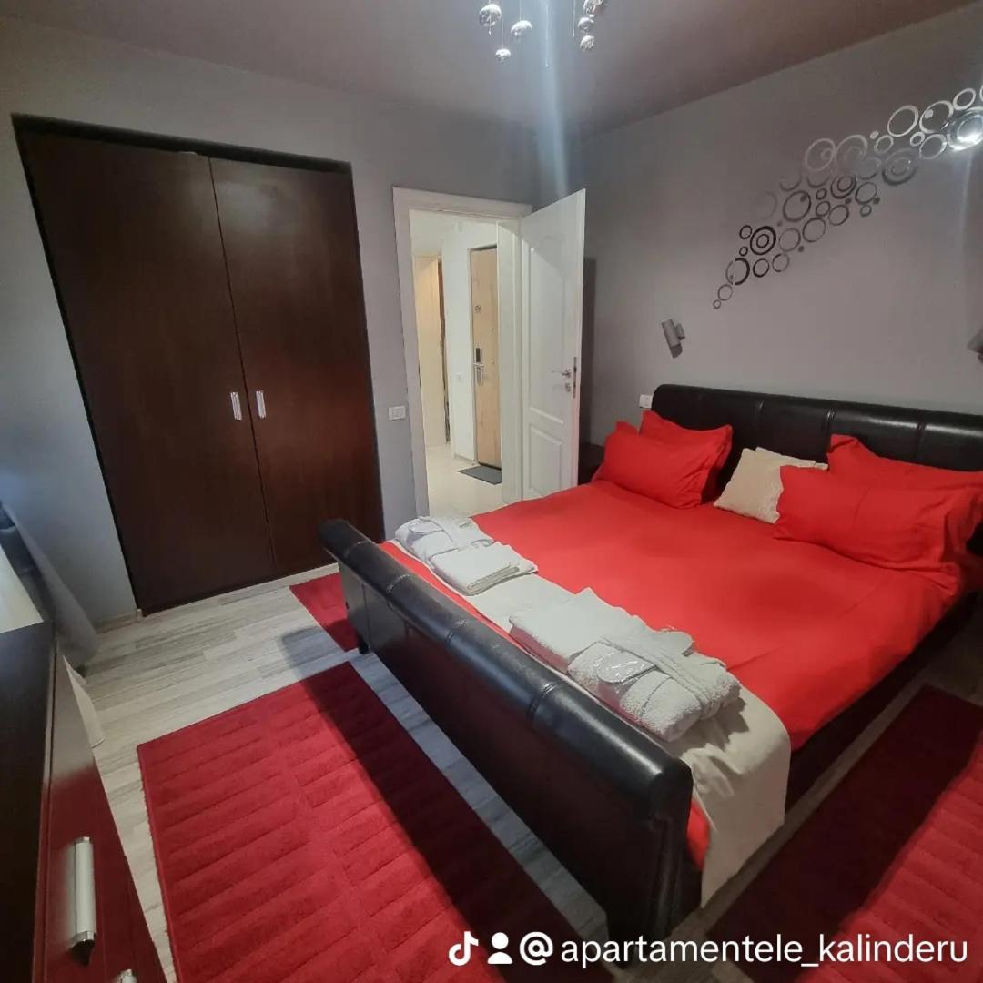 Apartament Kalinderu K2 Буштені Екстер'єр фото